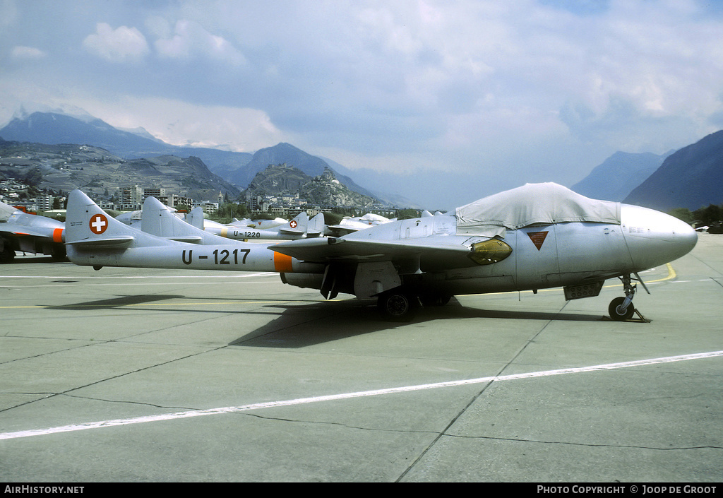 Aircraft Photo of U-1217 | De Havilland D.H. 115 Vampire T55 | Switzerland - Air Force | AirHistory.net #62163