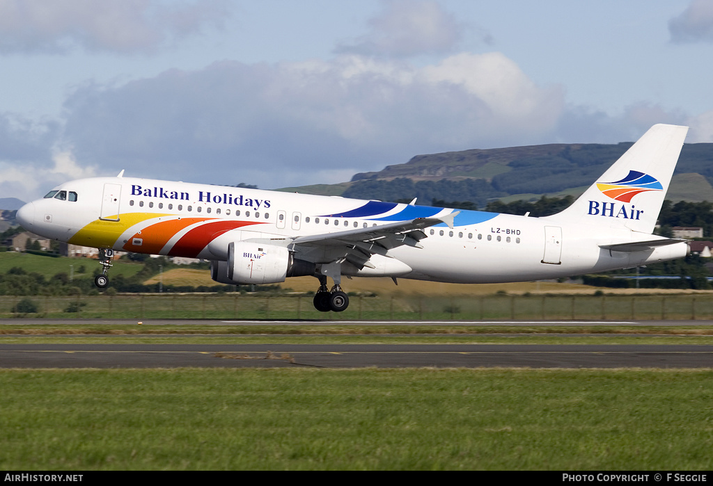 Aircraft Photo of LZ-BHD | Airbus A320-211 | Balkan Holidays Air - BH Air | AirHistory.net #62185