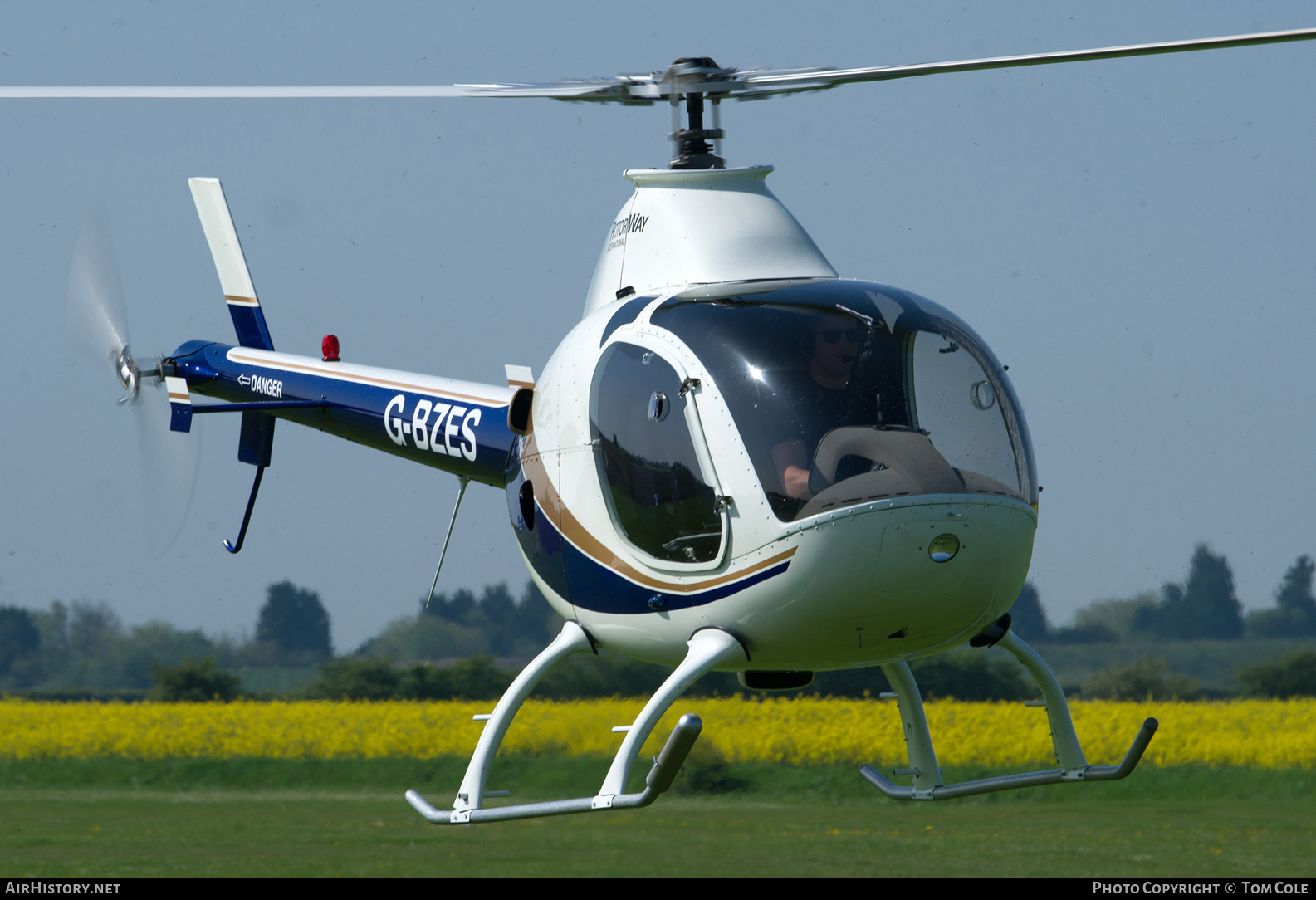 Aircraft Photo of G-BZES | RotorWay Exec 90 | AirHistory.net #62238