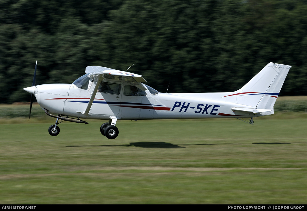 Aircraft Photo of PH-SKE | Cessna 172P Skyhawk | AirHistory.net #62291