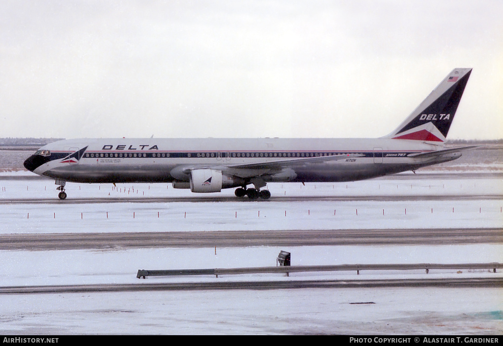 Aircraft Photo of N171DN | Boeing 767-332/ER | Delta Air Lines | AirHistory.net #62342