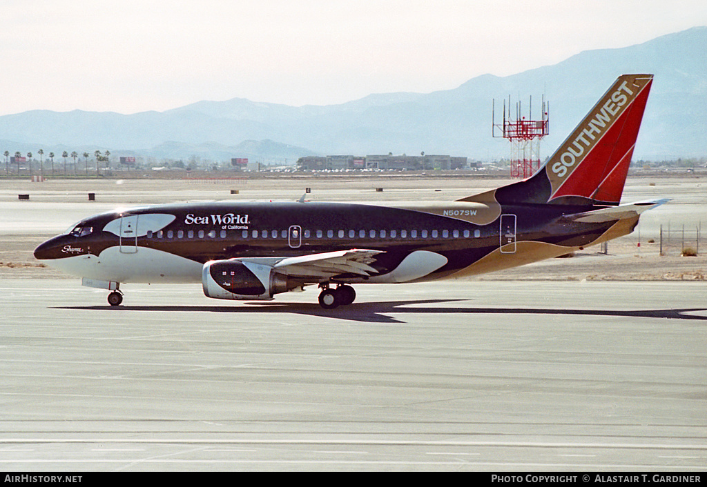 Aircraft Photo of N507SW | Boeing 737-5H4 | Southwest Airlines | AirHistory.net #62364