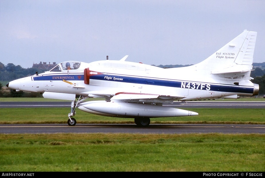 Aircraft Photo of N437FS | McDonnell Douglas A-4N Skyhawk II | BAE Systems Flight Systems | AirHistory.net #62370