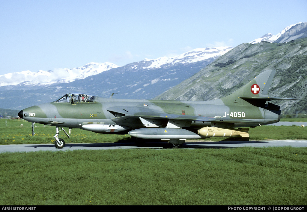 Aircraft Photo of J-4050 | Hawker Hunter F58 | Switzerland - Air Force | AirHistory.net #62377