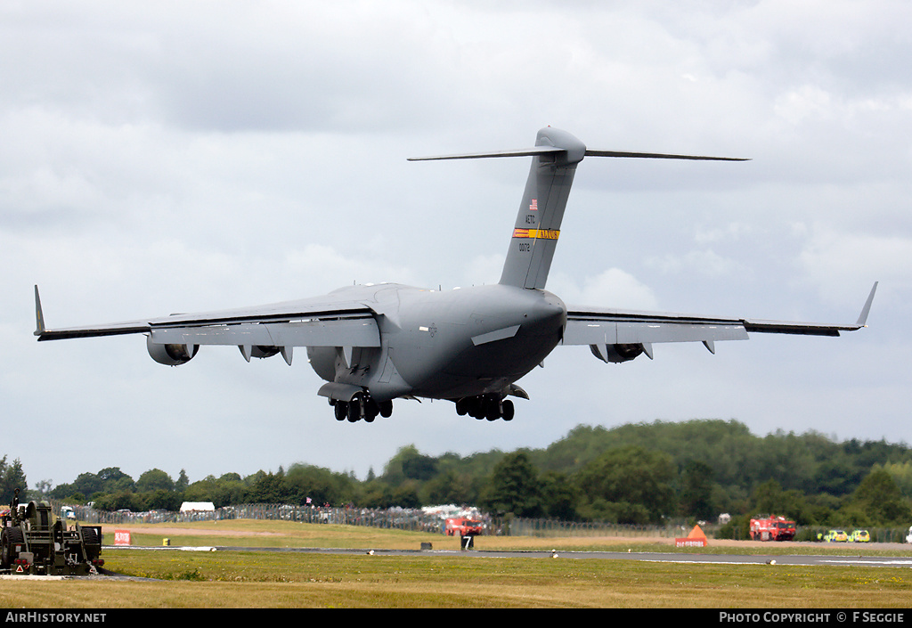 Aircraft Photo of 00-0172 / 00172 | Boeing C-17A Globemaster III | USA - Air Force | AirHistory.net #62415