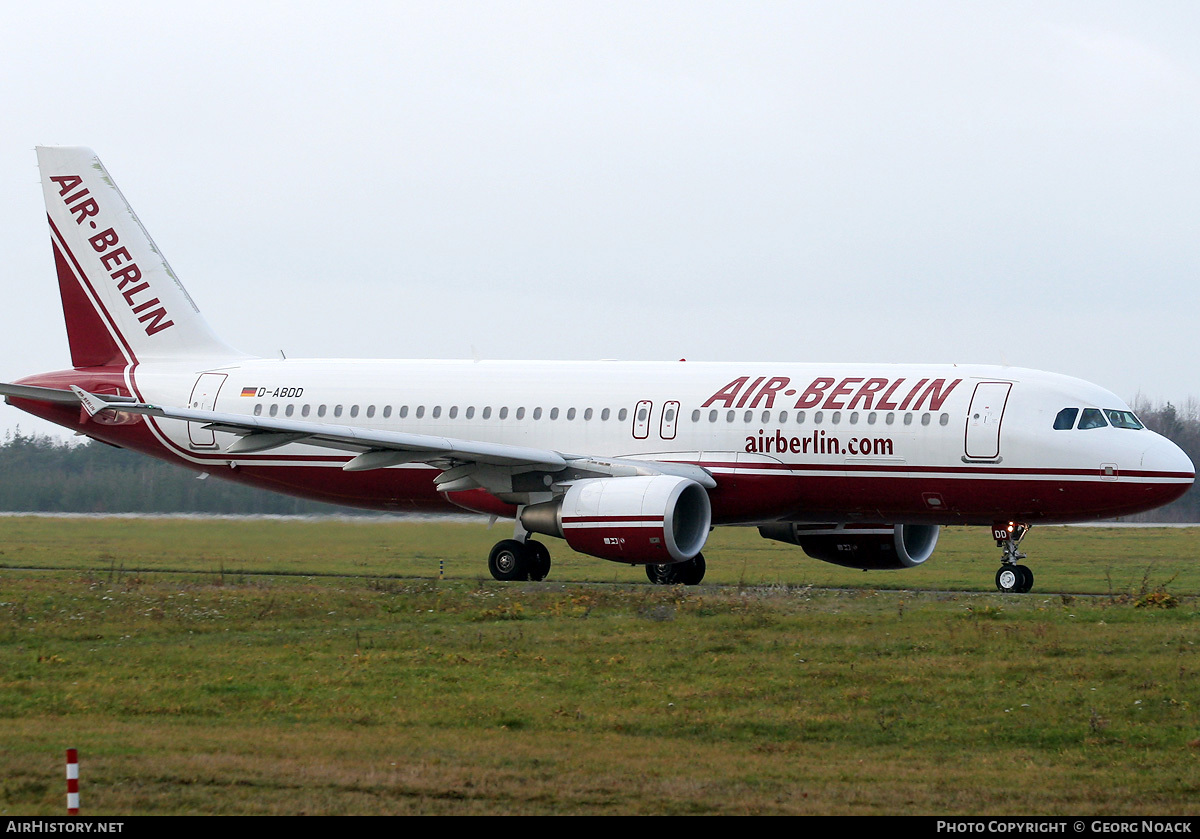 Aircraft Photo of D-ABDD | Airbus A320-214 | Air Berlin | AirHistory.net #62502