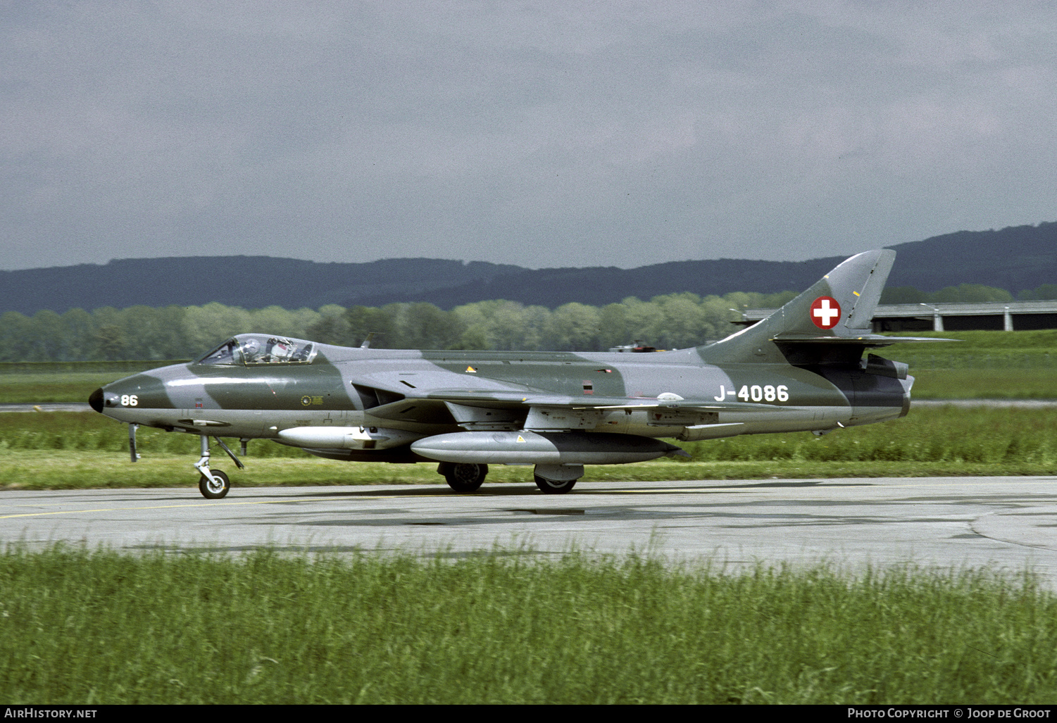 Aircraft Photo of J-4086 | Hawker Hunter F58 | Switzerland - Air Force | AirHistory.net #62506