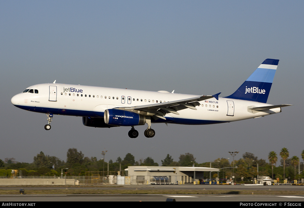 Aircraft Photo of N517JB | Airbus A320-232 | JetBlue Airways | AirHistory.net #62513