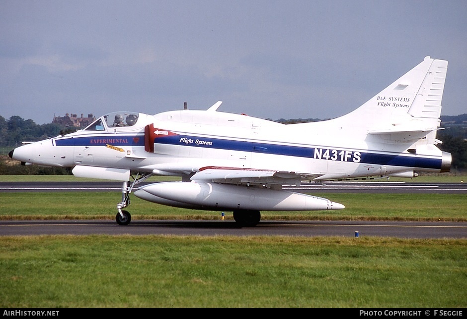 Aircraft Photo of N431FS | McDonnell Douglas A-4N Skyhawk II | BAE Systems Flight Systems | AirHistory.net #62609