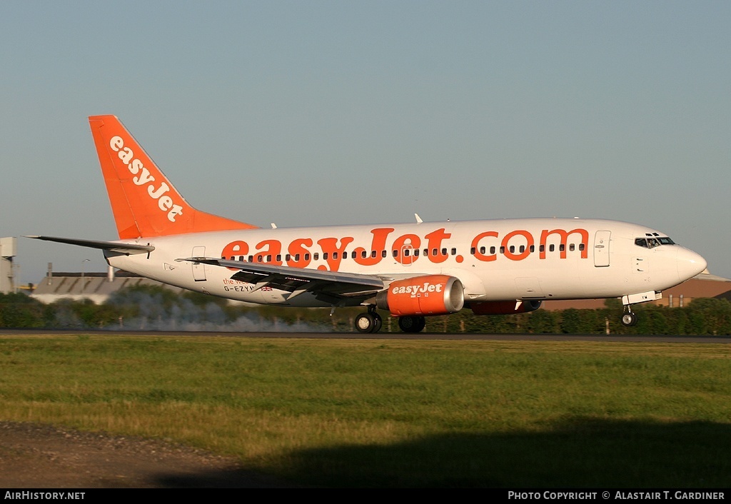 Aircraft Photo of G-EZYM | Boeing 737-33V | EasyJet | AirHistory.net #62976