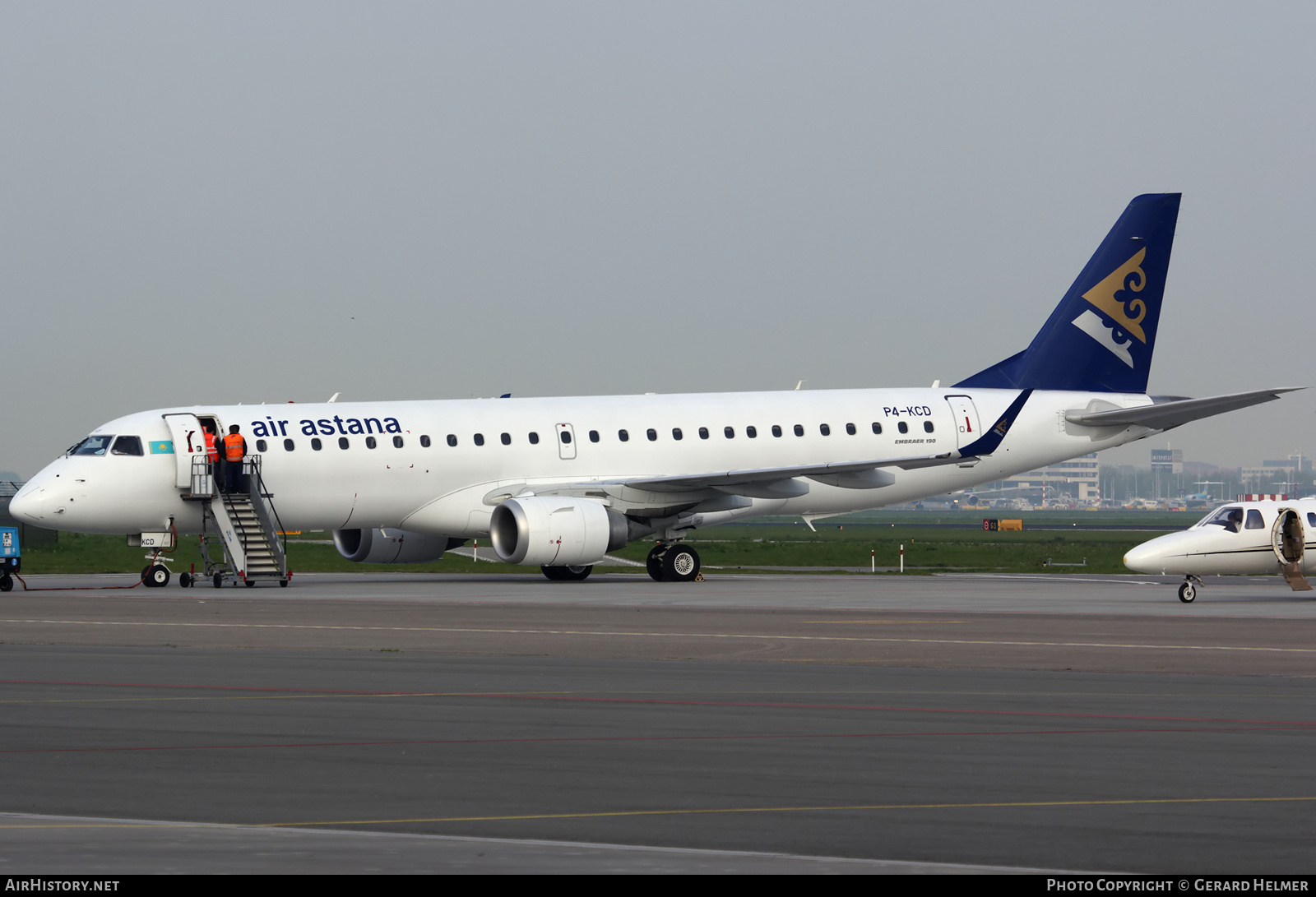 Aircraft Photo of P4-KCD | Embraer 190LR (ERJ-190-100LR) | Air Astana | AirHistory.net #63053