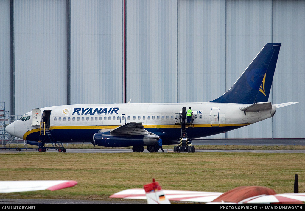 Aircraft Photo of EI-CNZ | Boeing 737-230/Adv | Ryanair | AirHistory.net #63090