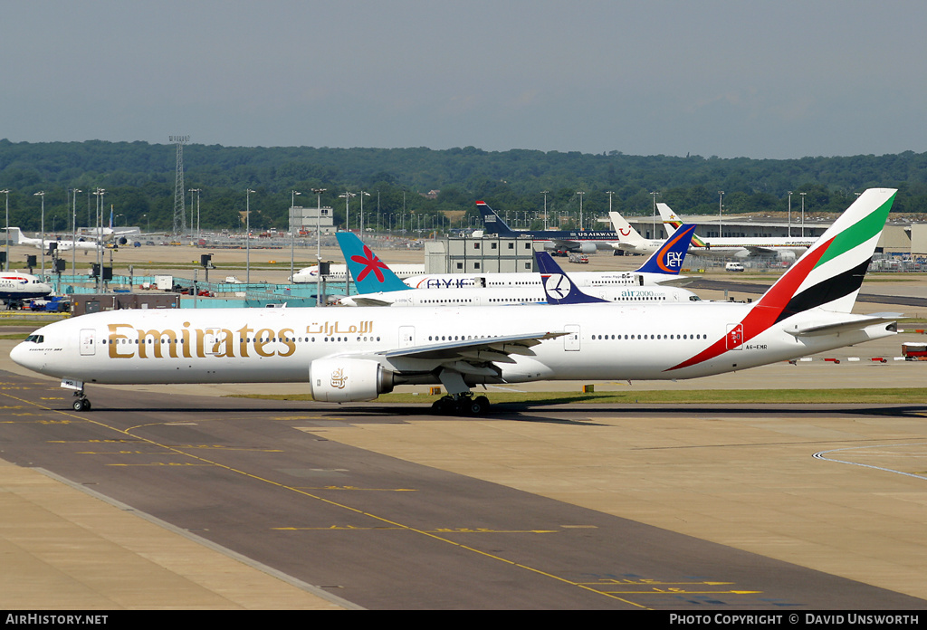 Aircraft Photo of A6-EMR | Boeing 777-31H | Emirates | AirHistory.net #63169