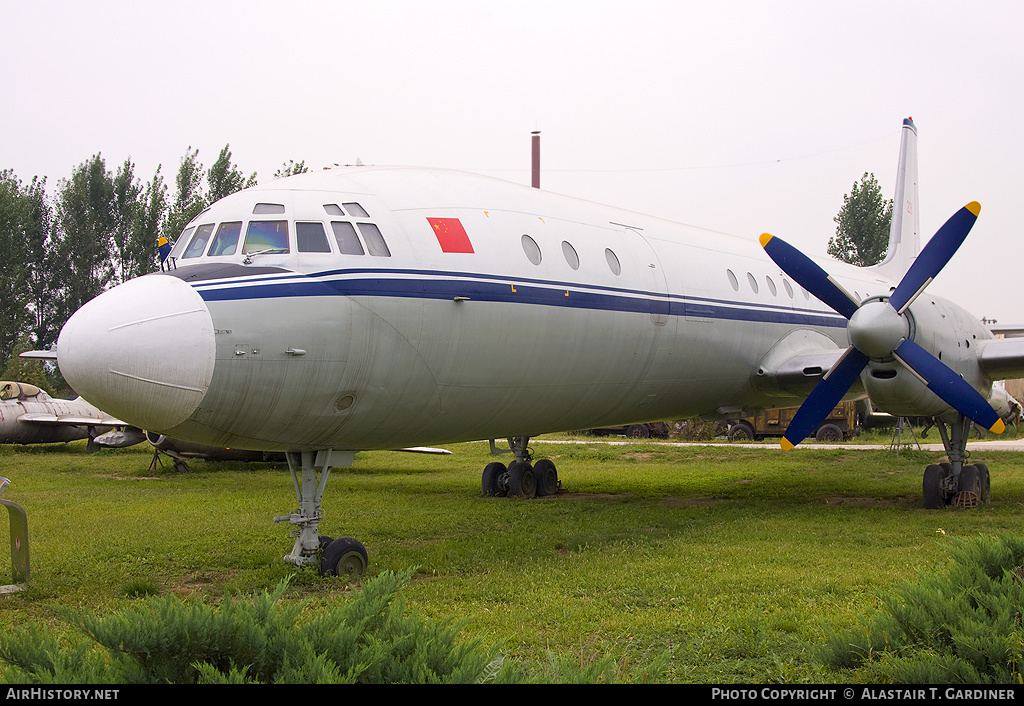 Aircraft Photo of 226 | Ilyushin Il-18D | China - Air Force | AirHistory.net #63228
