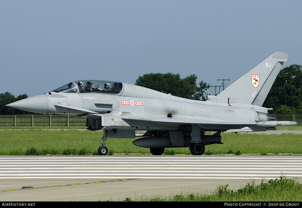 Aircraft Photo of ZJ801 | Eurofighter EF-2000 Typhoon T3 | UK - Air Force | AirHistory.net #63420