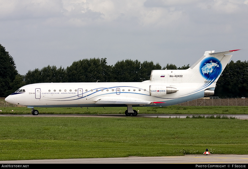 Aircraft Photo of RA-42432 | Yakovlev Yak-42D | Sar Avia - Saratov Airlines | AirHistory.net #63441