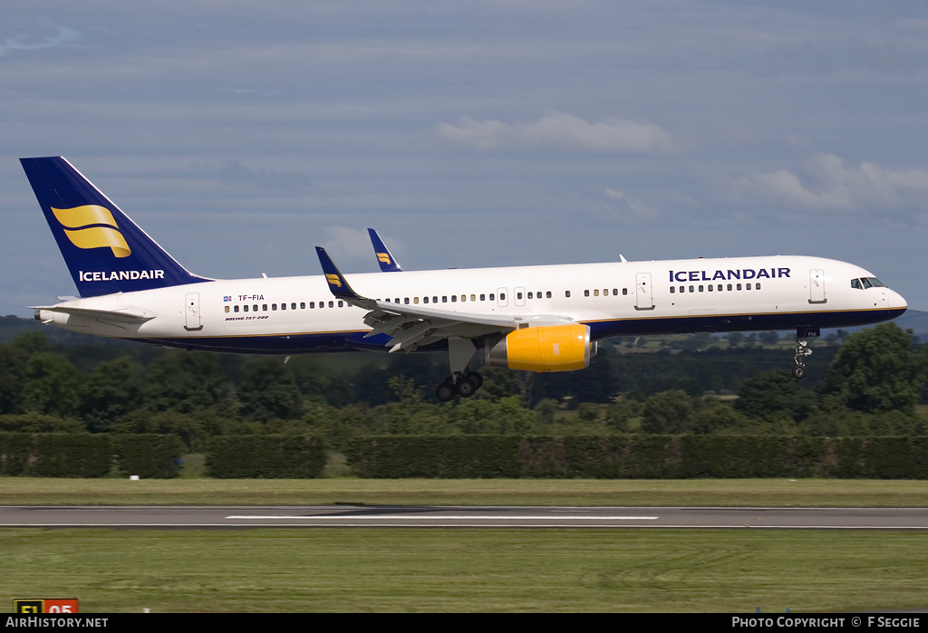 Aircraft Photo of TF-FIA | Boeing 757-256 | Icelandair | AirHistory.net #63472
