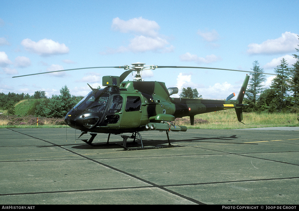 Aircraft Photo of P-319 | Aerospatiale AS-550C-2 Fennec | Denmark - Army | AirHistory.net #63486