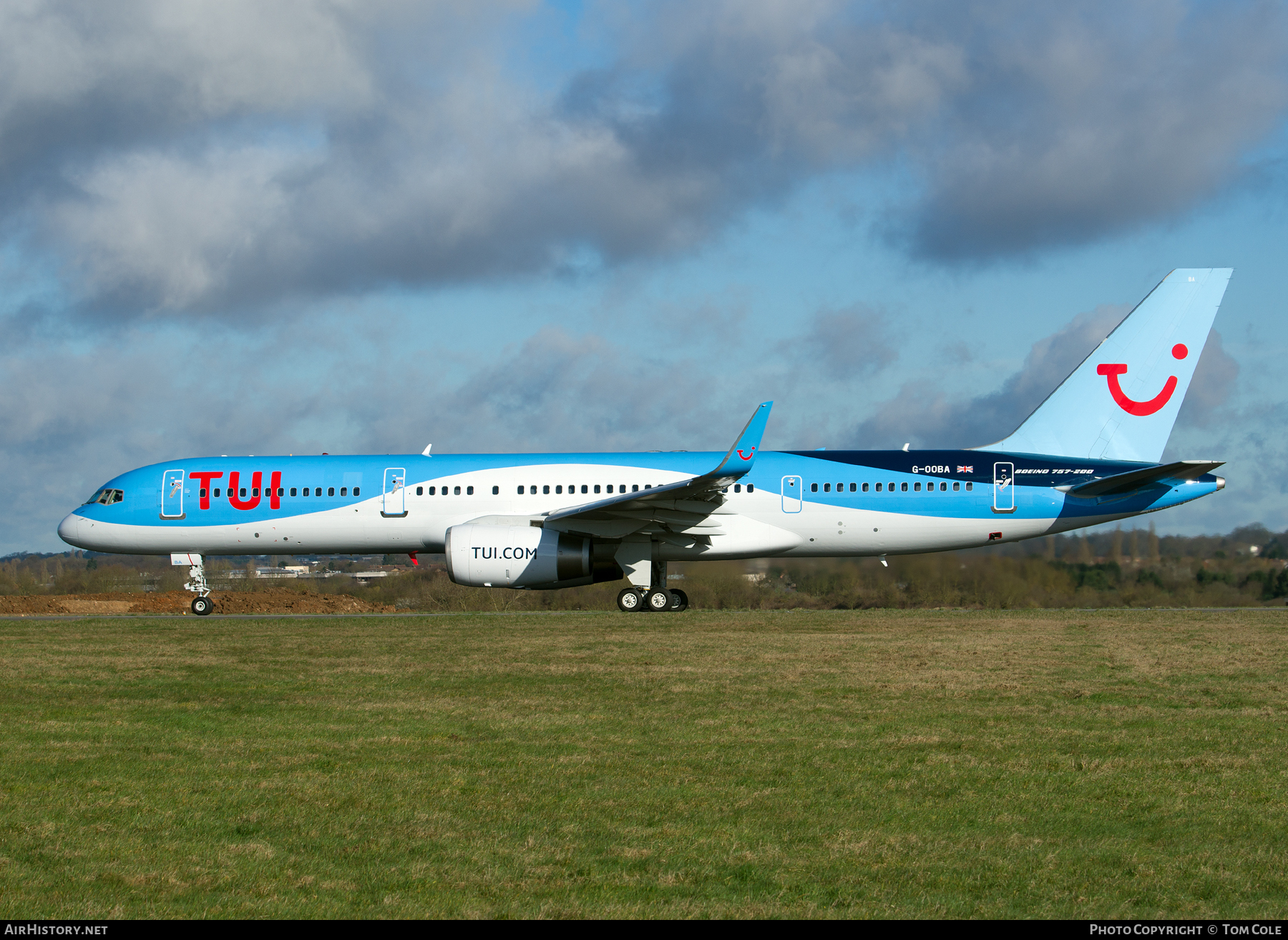 Aircraft Photo of G-OOBA | Boeing 757-28A | TUI | AirHistory.net #63644