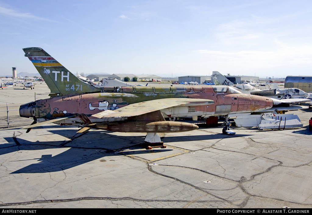 Aircraft Photo of 60-0471 / AF60-471 | Republic F-105D Thunderchief/T-Stick II | USA - Air Force | AirHistory.net #63660