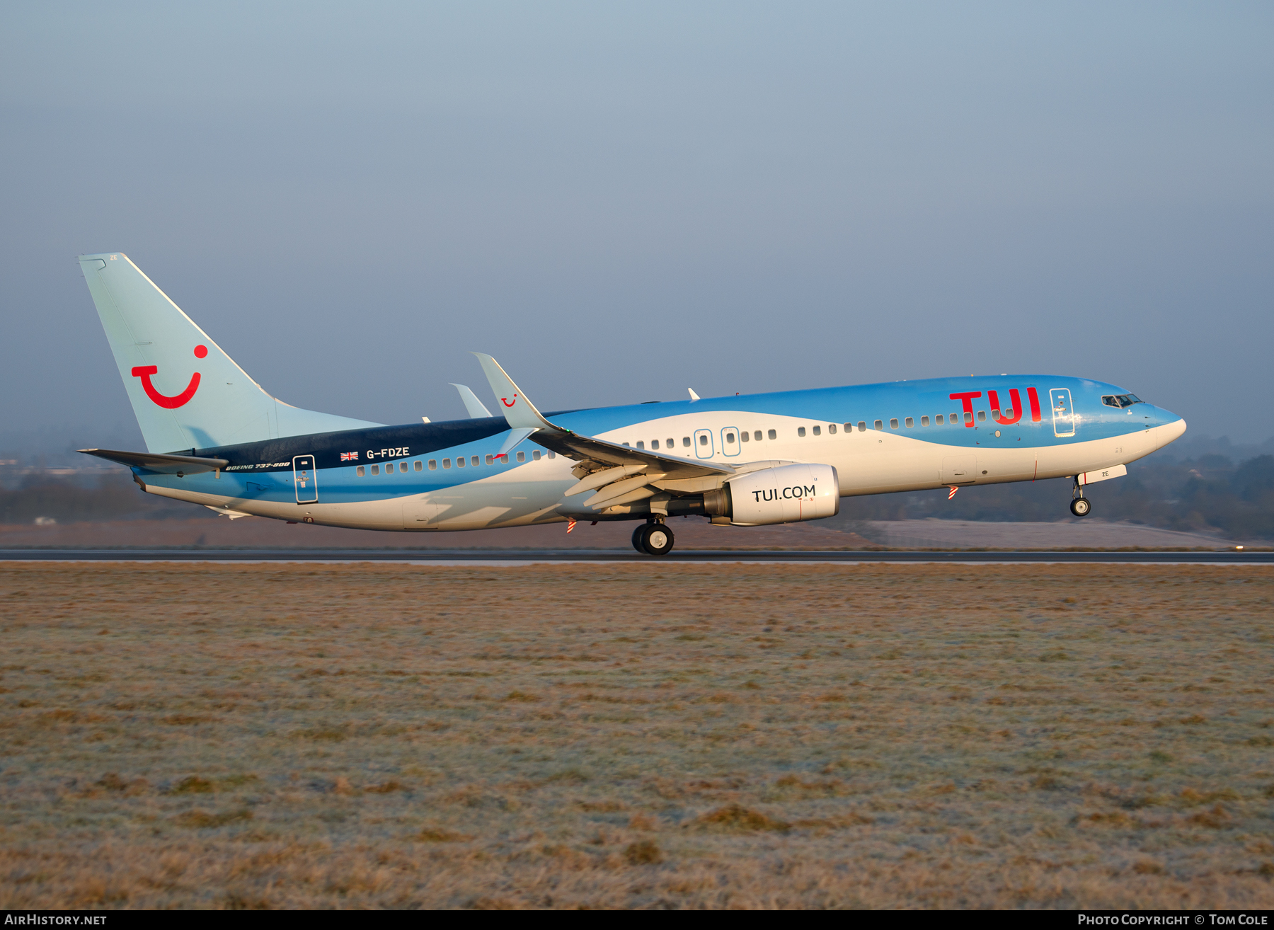 Aircraft Photo of G-FDZE | Boeing 737-8K5 | TUI | AirHistory.net #63692