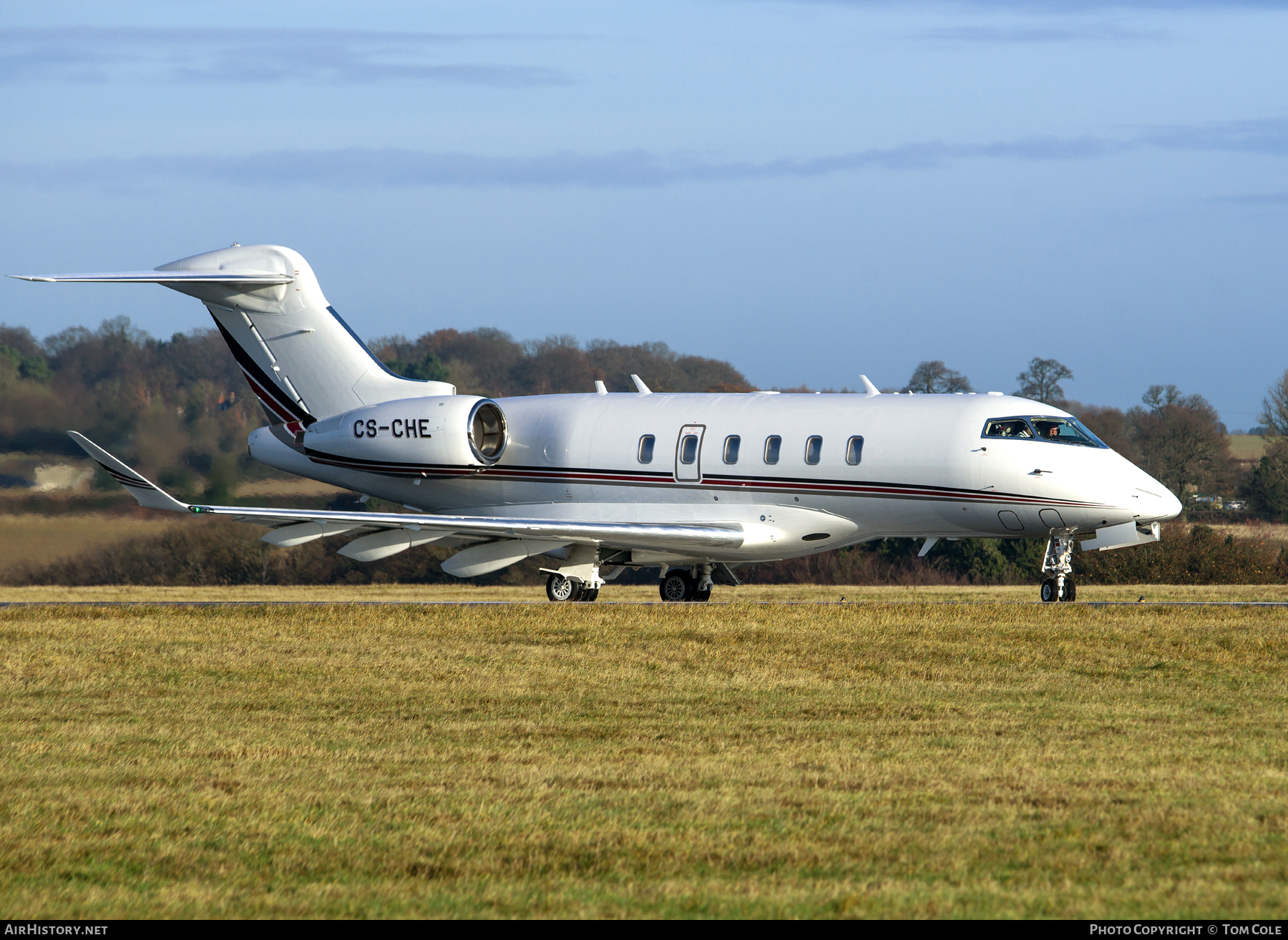 Aircraft Photo of CS-CHE | Bombardier Challenger 350 (BD-100-1A10) | AirHistory.net #63723