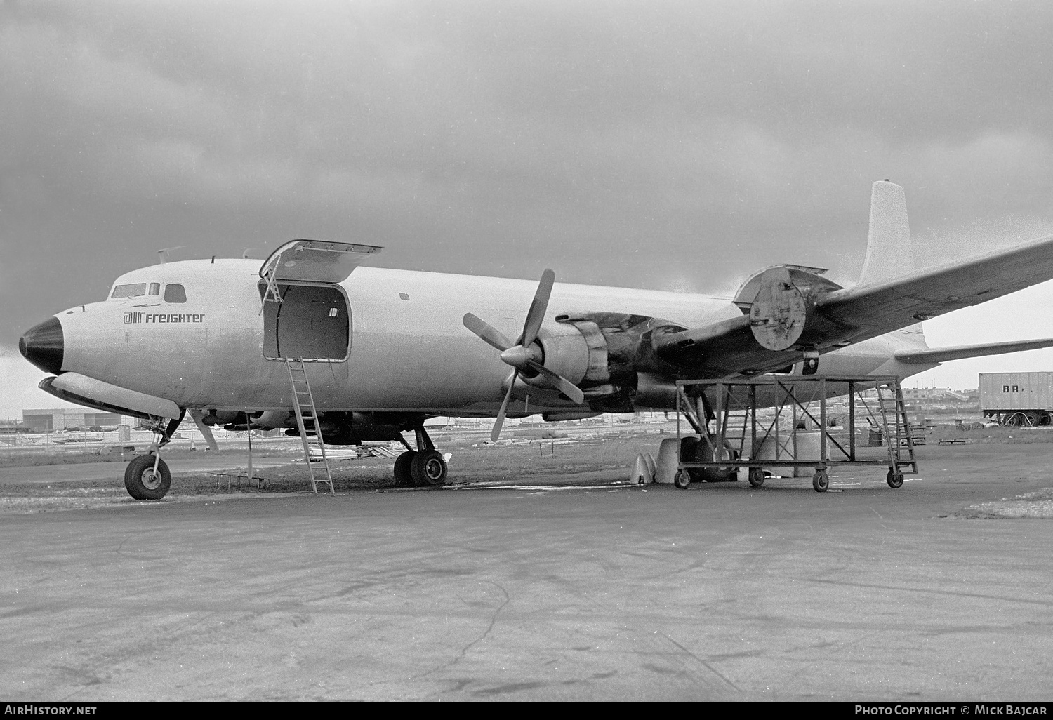 Aircraft Photo of N9000T | Douglas DC-7C(F) | Air Freighter Leasing | AirHistory.net #63726