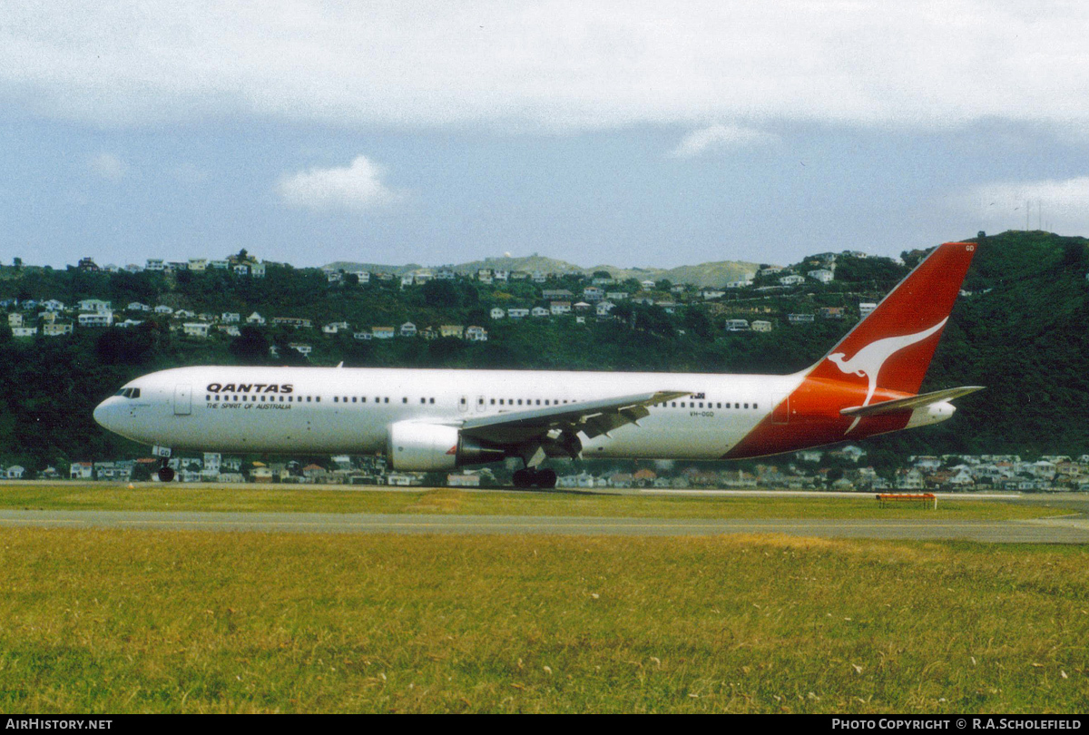 Aircraft Photo of VH-OGD | Boeing 767-338/ER | Qantas | AirHistory.net #63793