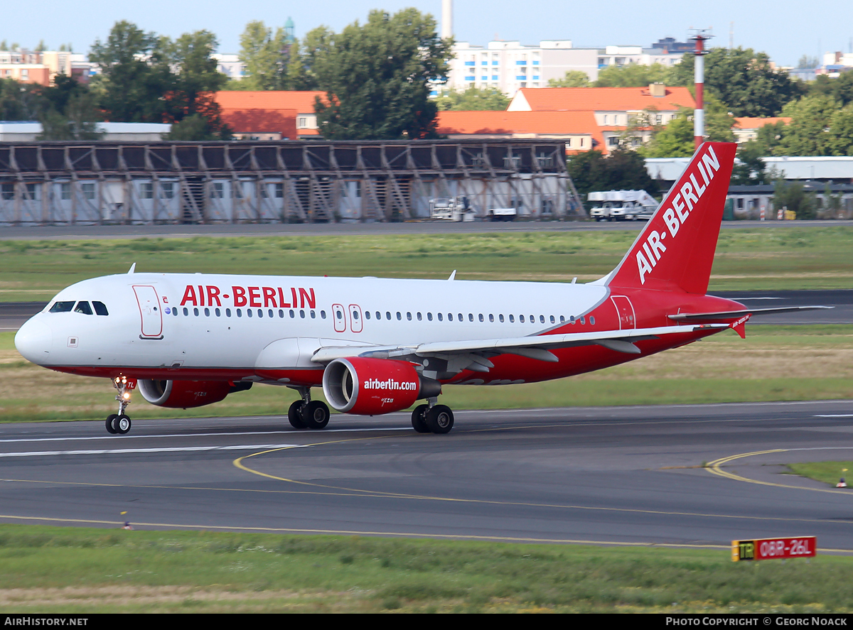 Aircraft Photo of D-ALTL | Airbus A320-214 | Air Berlin | AirHistory.net #63795