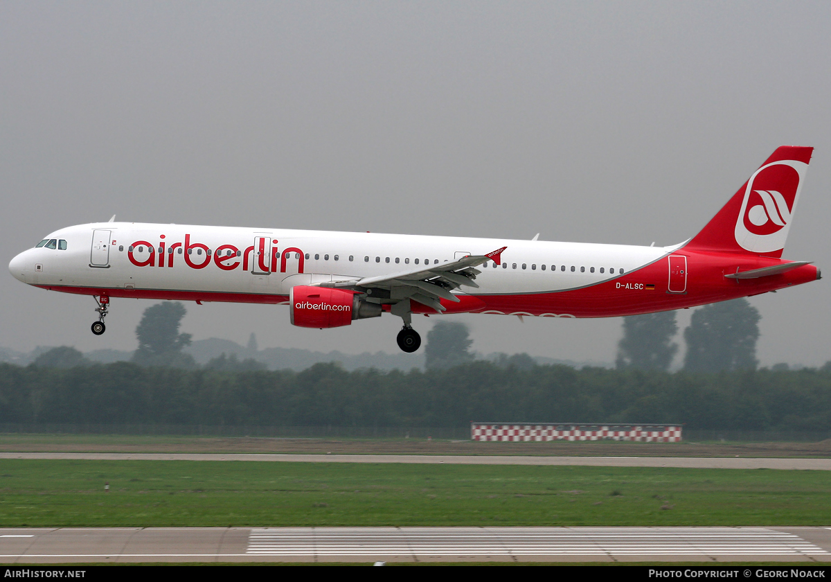 Aircraft Photo of D-ALSC | Airbus A321-211 | Air Berlin | AirHistory.net #63803