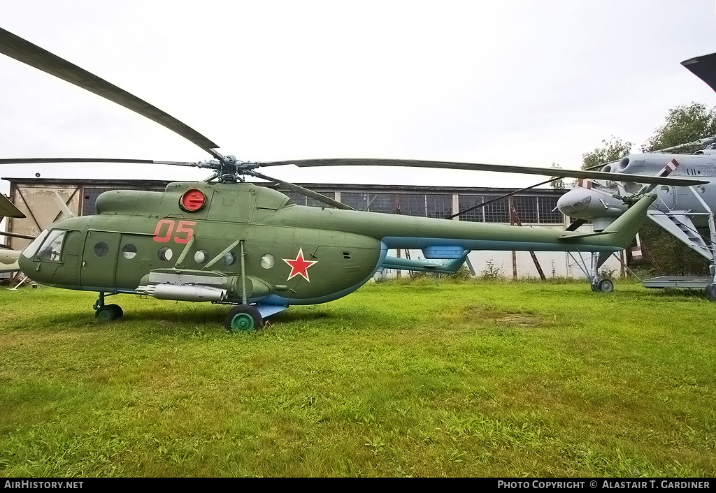 Aircraft Photo of 05 red | Mil Mi-8T | Russia - Air Force | AirHistory.net #63904