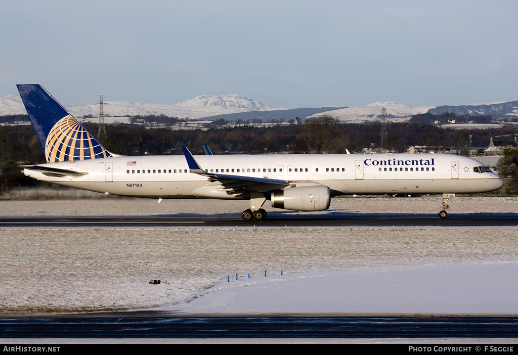 Aircraft Photo of N67134 | Boeing 757-224 | Continental Airlines | AirHistory.net #63943