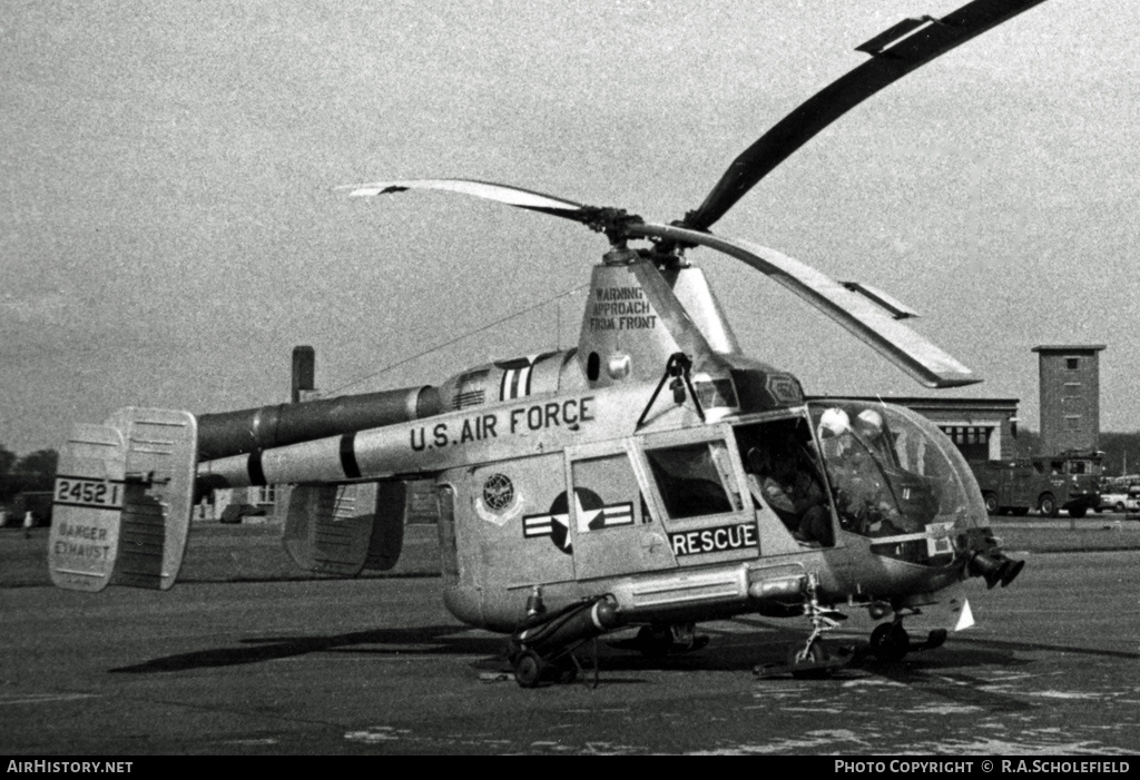 Aircraft Photo of 62-4521 / 24521 | Kaman HH-43B Huskie | USA - Air Force | AirHistory.net #63989