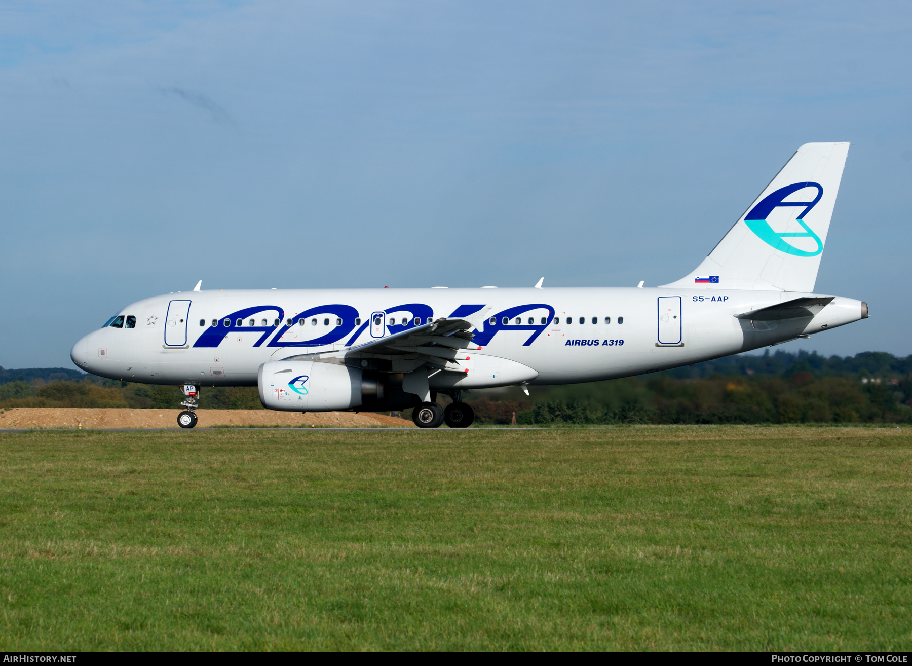 Aircraft Photo of S5-AAP | Airbus A319-132LR | Adria Airways | AirHistory.net #64044