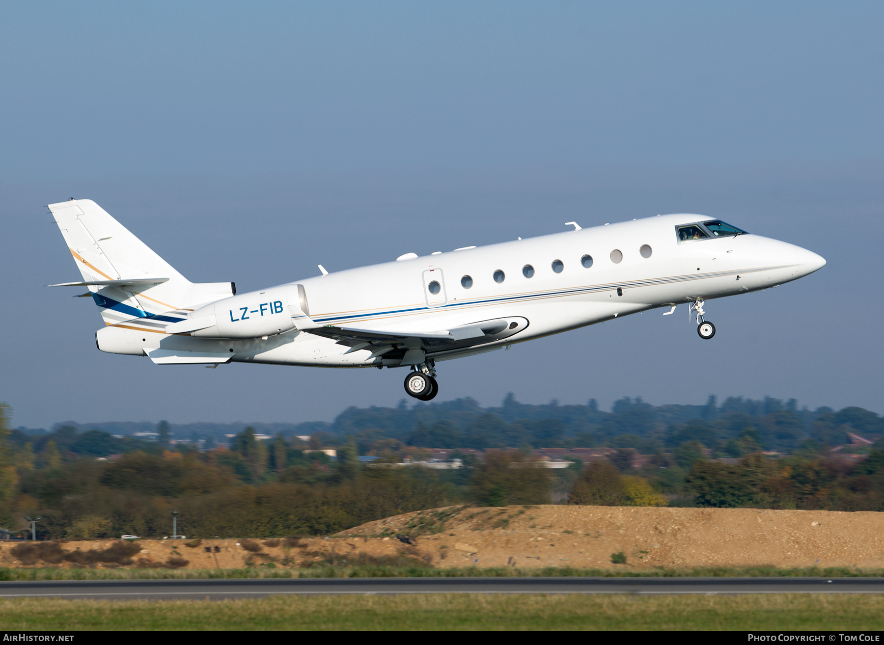 Aircraft Photo of LZ-FIB | Israel Aircraft Industries IAI-1126 Galaxy | AirHistory.net #64099