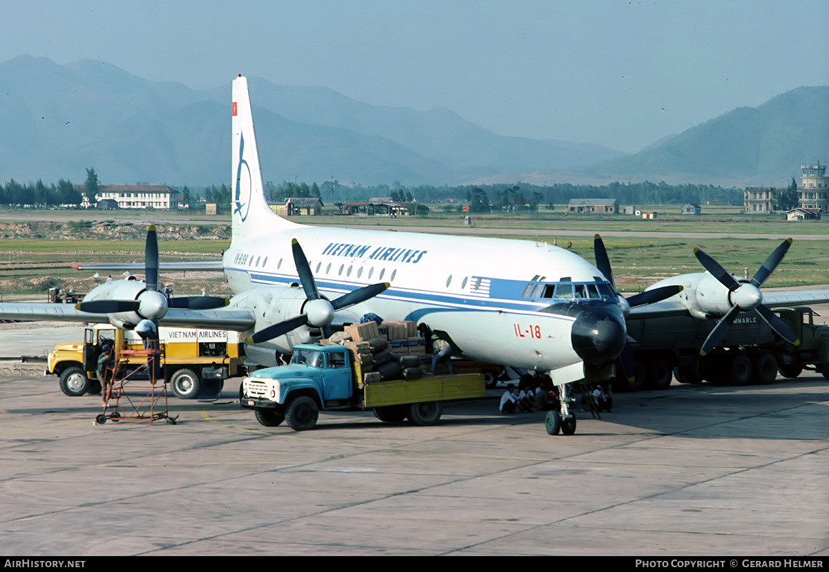 Aircraft Photo of VN-B198 | Ilyushin Il-18D | Vietnam Airlines | AirHistory.net #64175