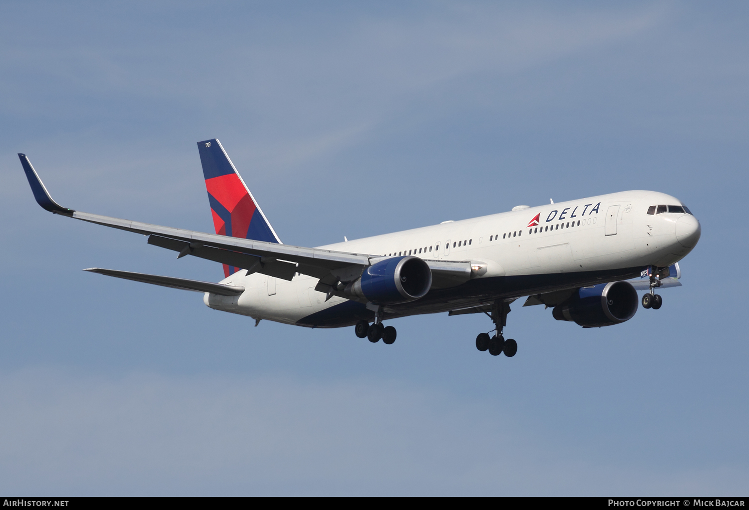 Aircraft Photo of N173DZ | Boeing 767-332/ER | Delta Air Lines | AirHistory.net #64179