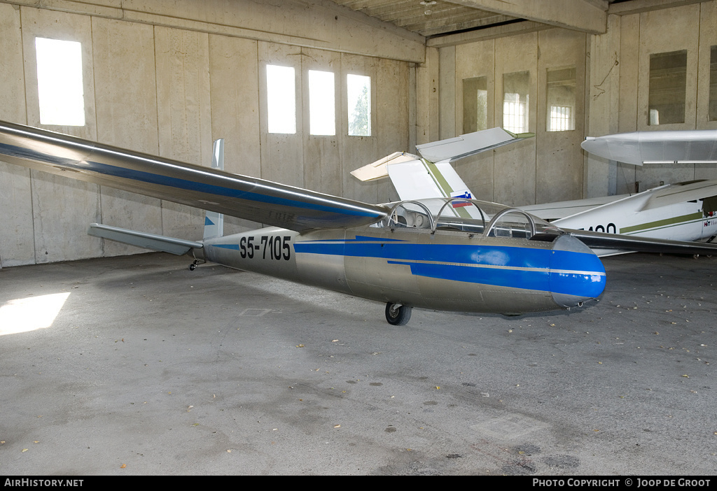 Aircraft Photo of S5-7105 | Let L-13 Blanik | AirHistory.net #64183