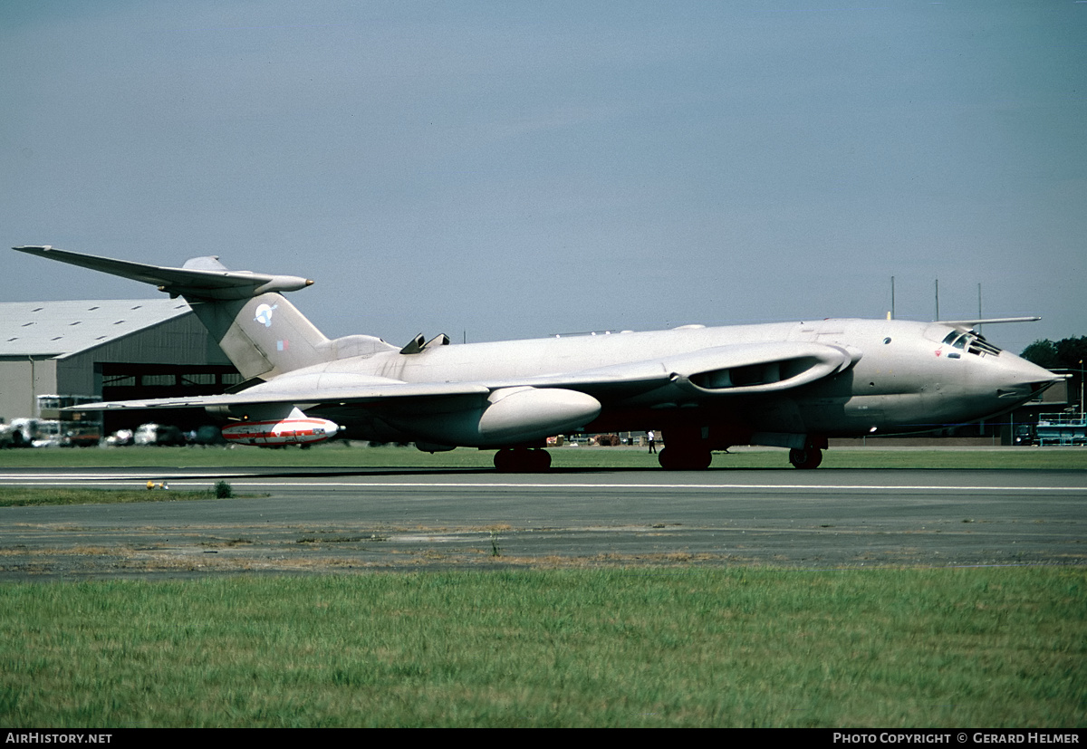 Aircraft Photo of XL188 | Handley Page HP-80 Victor K2 | UK - Air Force | AirHistory.net #64289