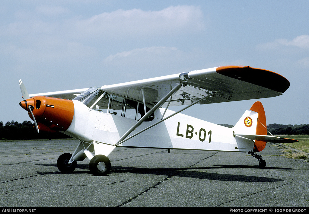 Aircraft Photo of LB-01 | Piper L-21B Super Cub | Belgium - Air Force | AirHistory.net #64557
