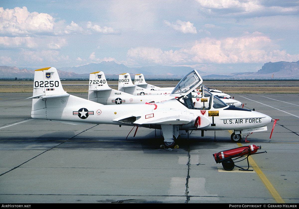 Aircraft Photo of 57-2250 / 02250 | Cessna T-37B Tweety Bird | USA - Air Force | AirHistory.net #64618