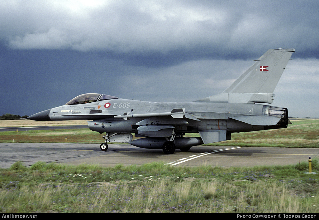 Aircraft Photo of E-605 | General Dynamics F-16A Fighting Falcon | Denmark - Air Force | AirHistory.net #64771
