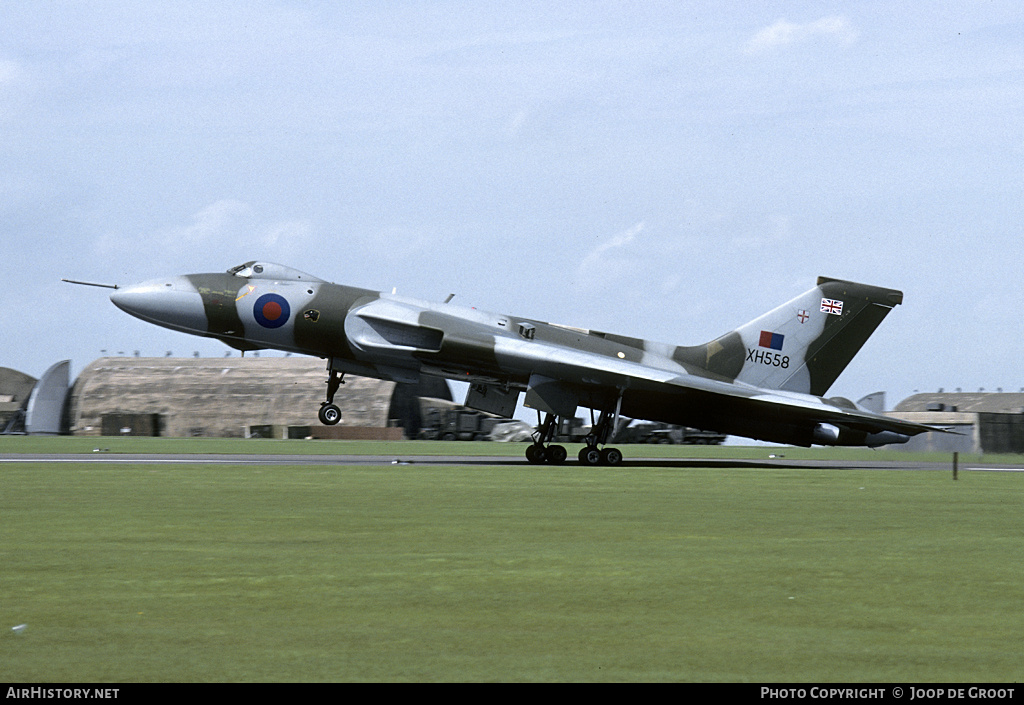 Aircraft Photo of XH558 | Avro 698 Vulcan B.2 | UK - Air Force | AirHistory.net #64815