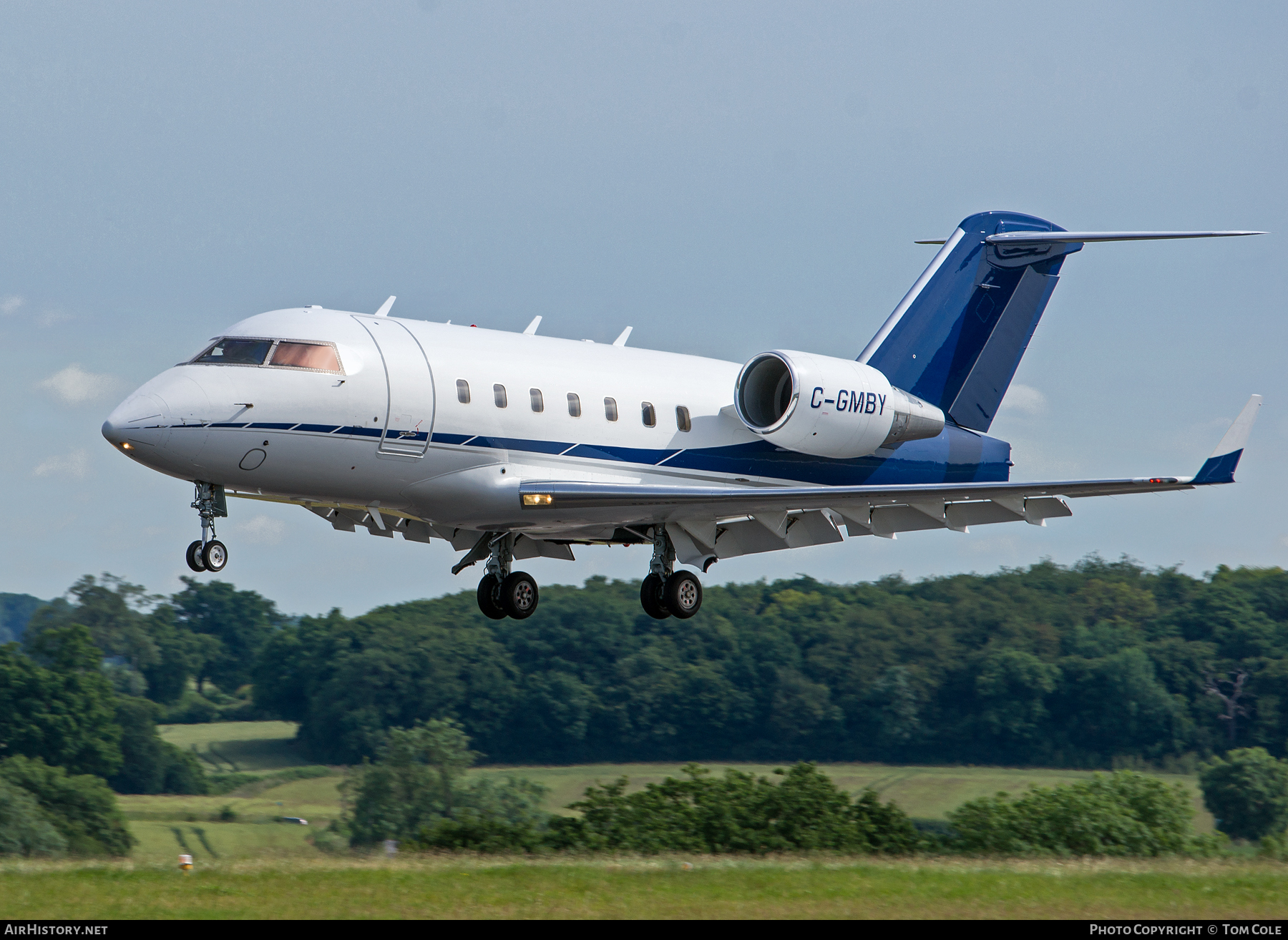 Aircraft Photo of C-GMBY | Canadair Challenger 604 (CL-600-2B16) | AirHistory.net #64959