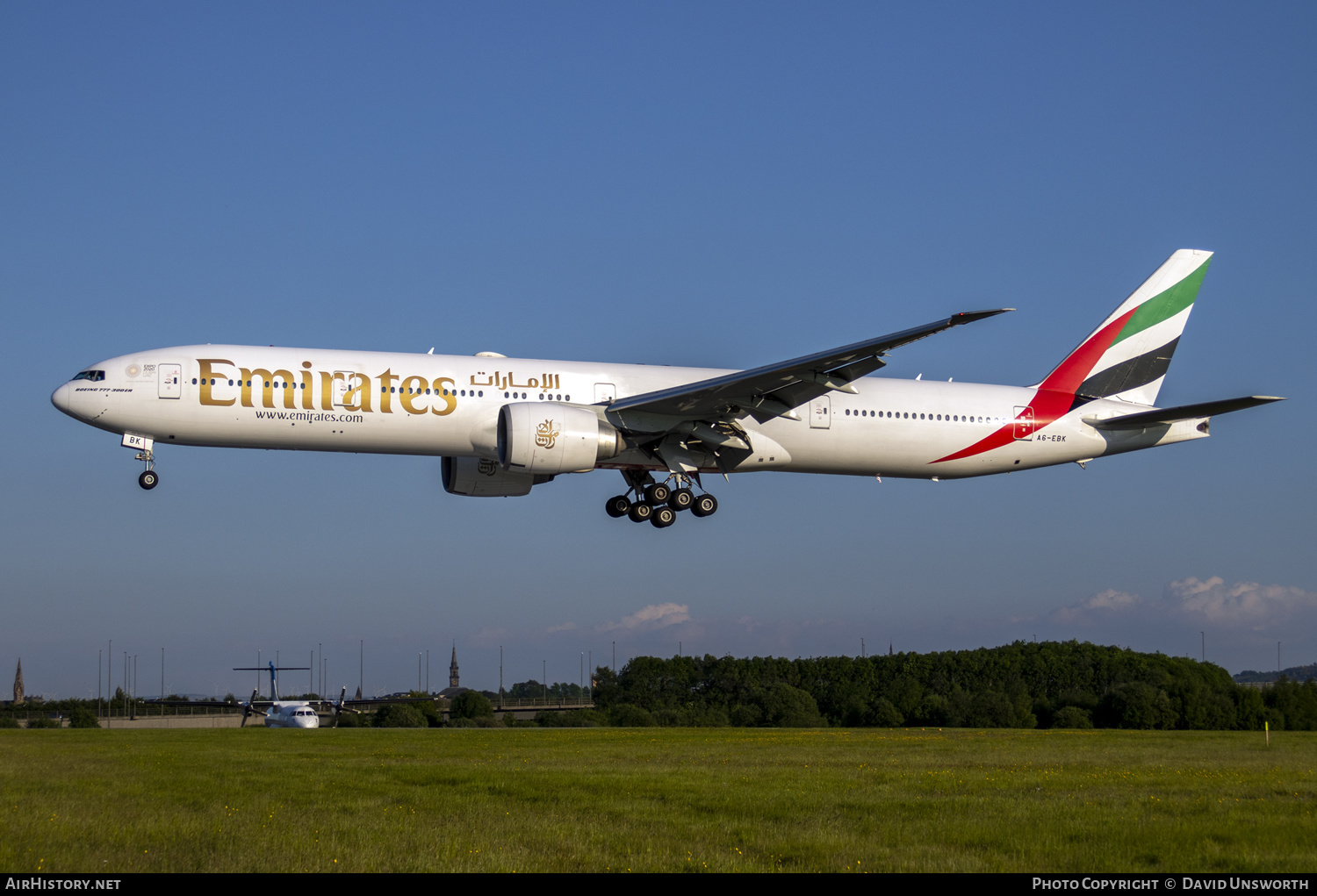 Aircraft Photo of A6-EBK | Boeing 777-31H/ER | Emirates | AirHistory.net #65016