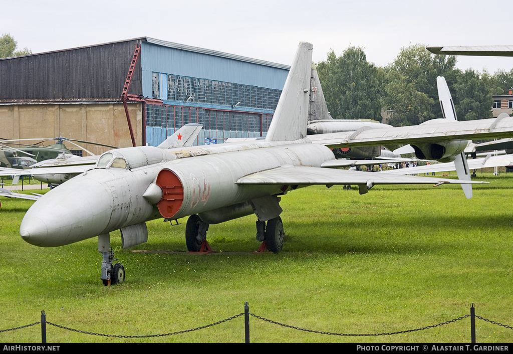 Aircraft Photo of 04 red | Lavochkin La-250A | Russia - Air Force | AirHistory.net #65061