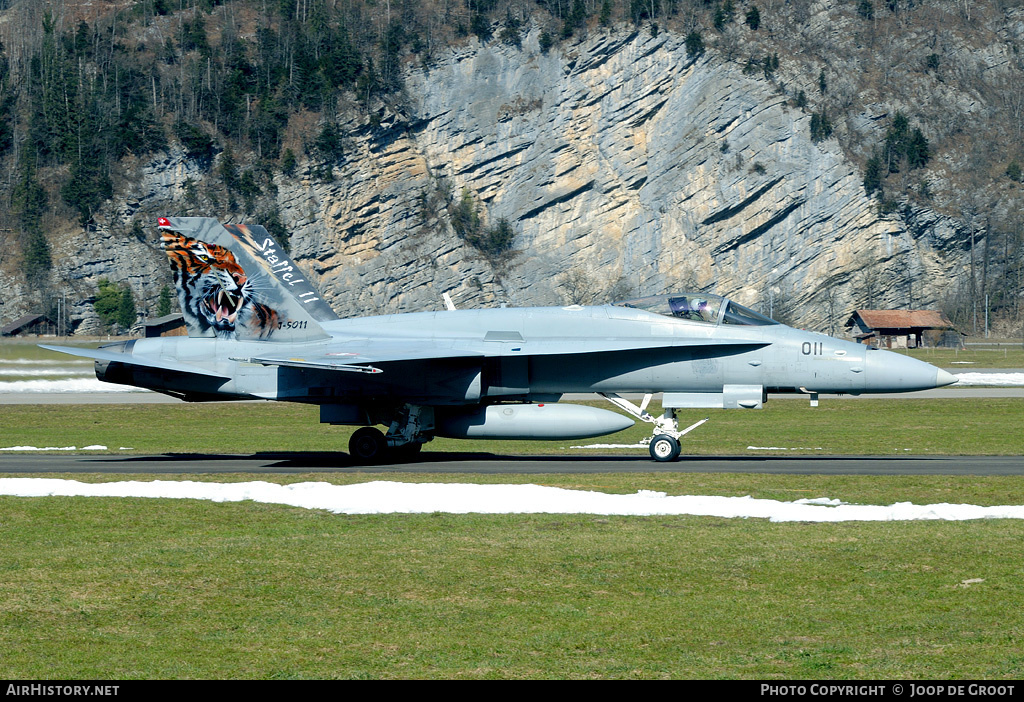 Aircraft Photo of J-5011 | McDonnell Douglas F/A-18C Hornet | Switzerland - Air Force | AirHistory.net #65093