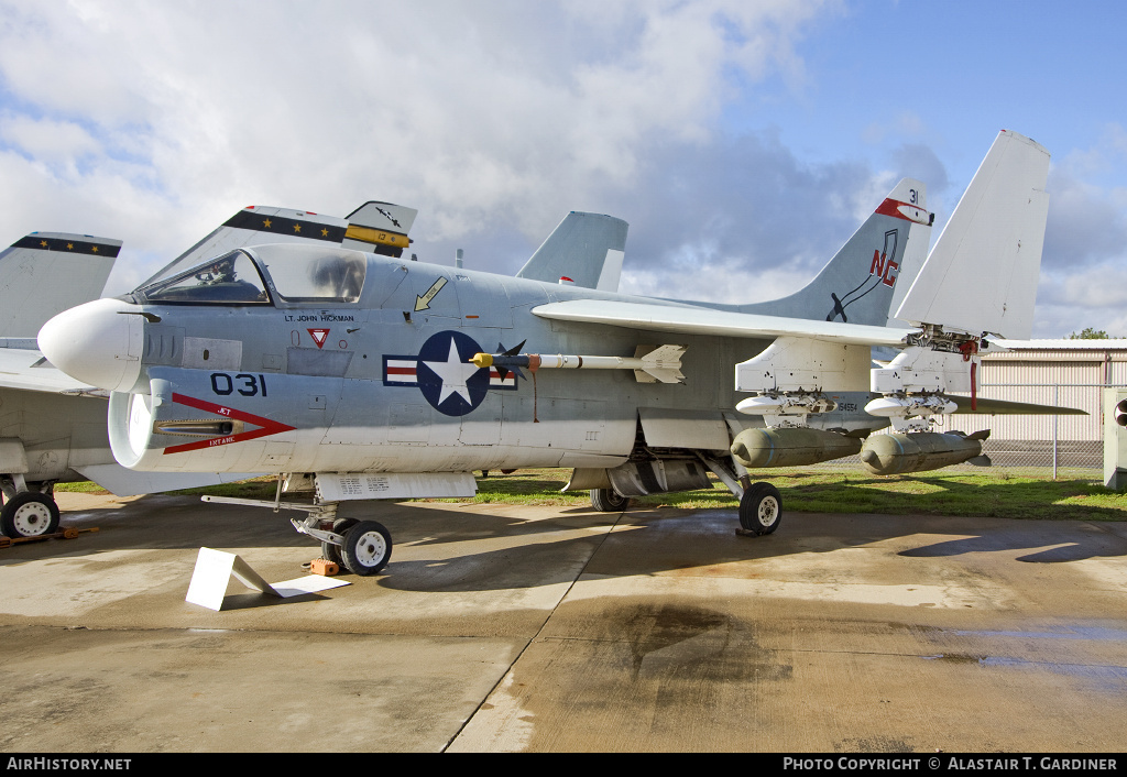 Aircraft Photo of 154554 | LTV A-7B Corsair II | USA - Navy | AirHistory.net #65155