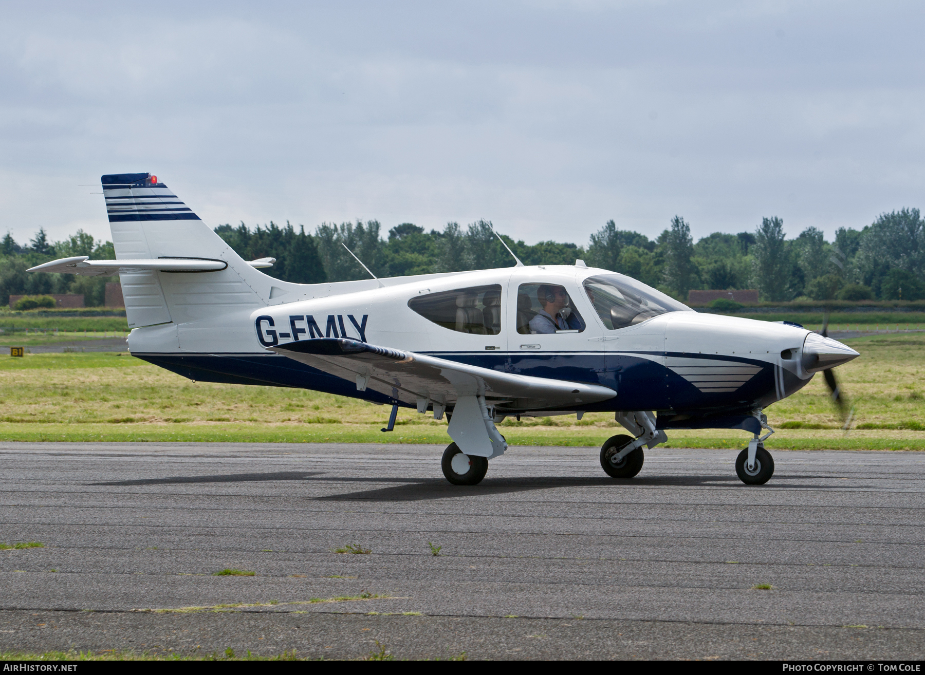 Aircraft Photo of G-FMLY | Commander 114B | AirHistory.net #65250