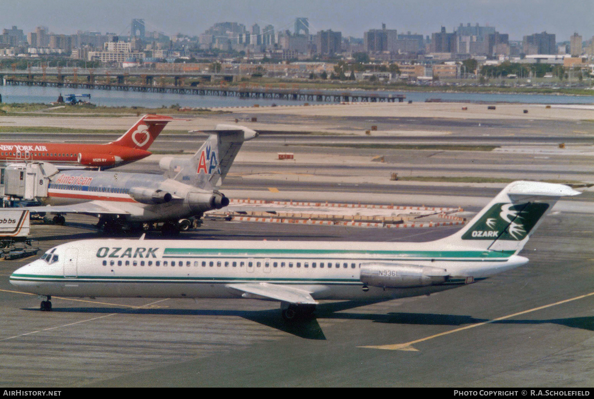 Aircraft Photo of N936L | McDonnell Douglas DC-9-34 | Ozark Air Lines | AirHistory.net #65272